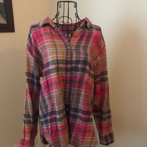 American Eagle pink plaid flannel. Size medium.